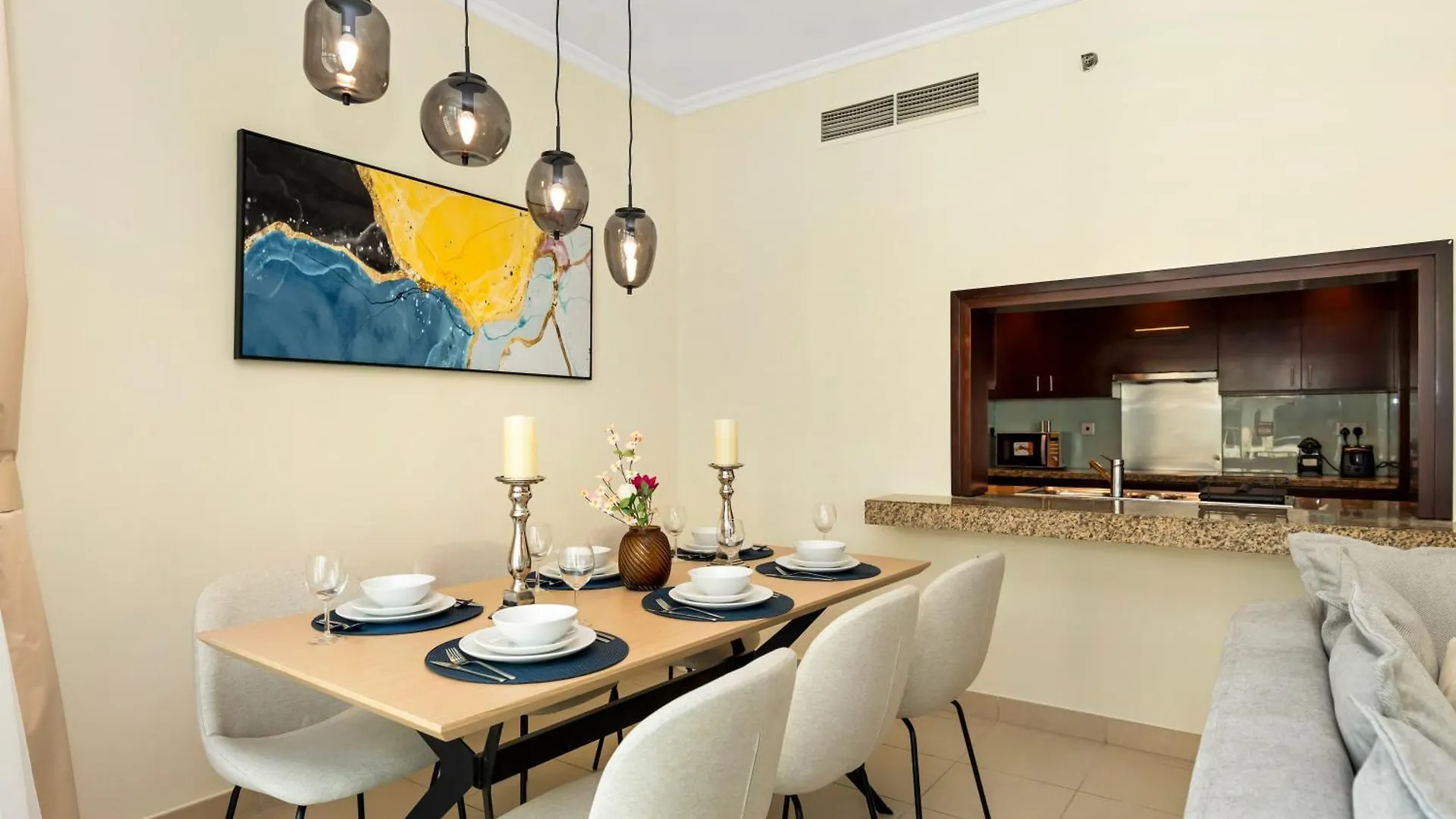 Prime Location - Amazing Burj Khalifa View Apartment Dubai