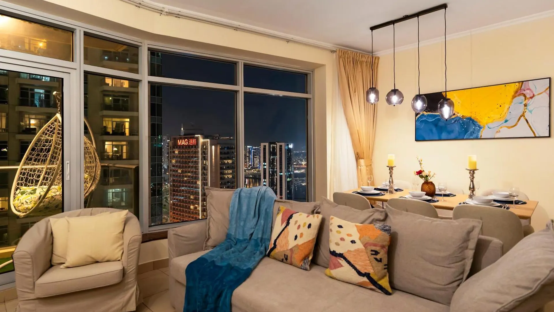Prime Location - Amazing Burj Khalifa View Apartment Dubai